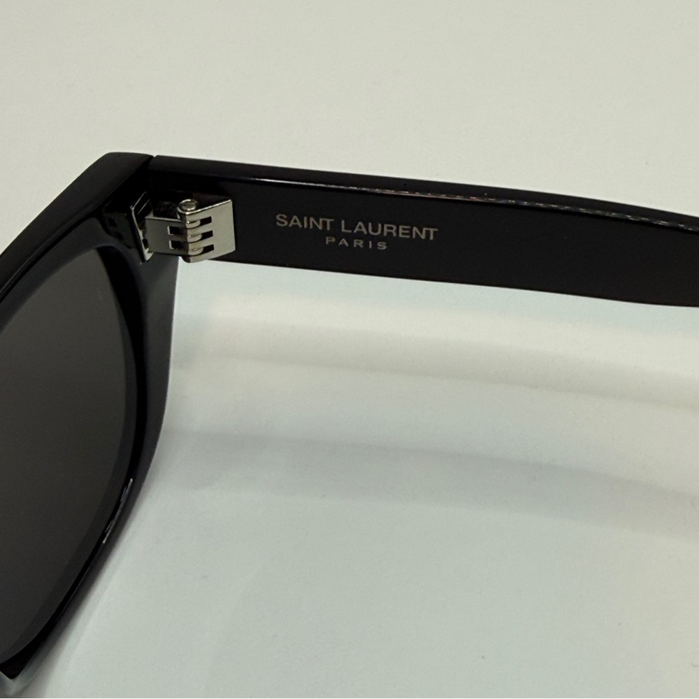 NEW Yves Saint Laurent Black Sunglasses - Picture 4 of 11